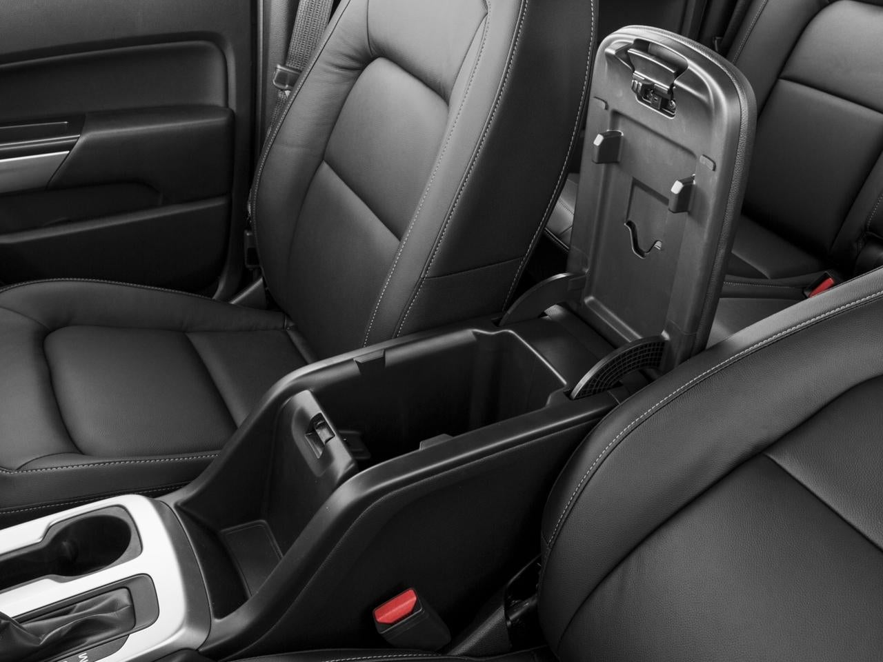 2017 Chevrolet Colorado Crew Cab Short Box 2-Wheel Drive LT