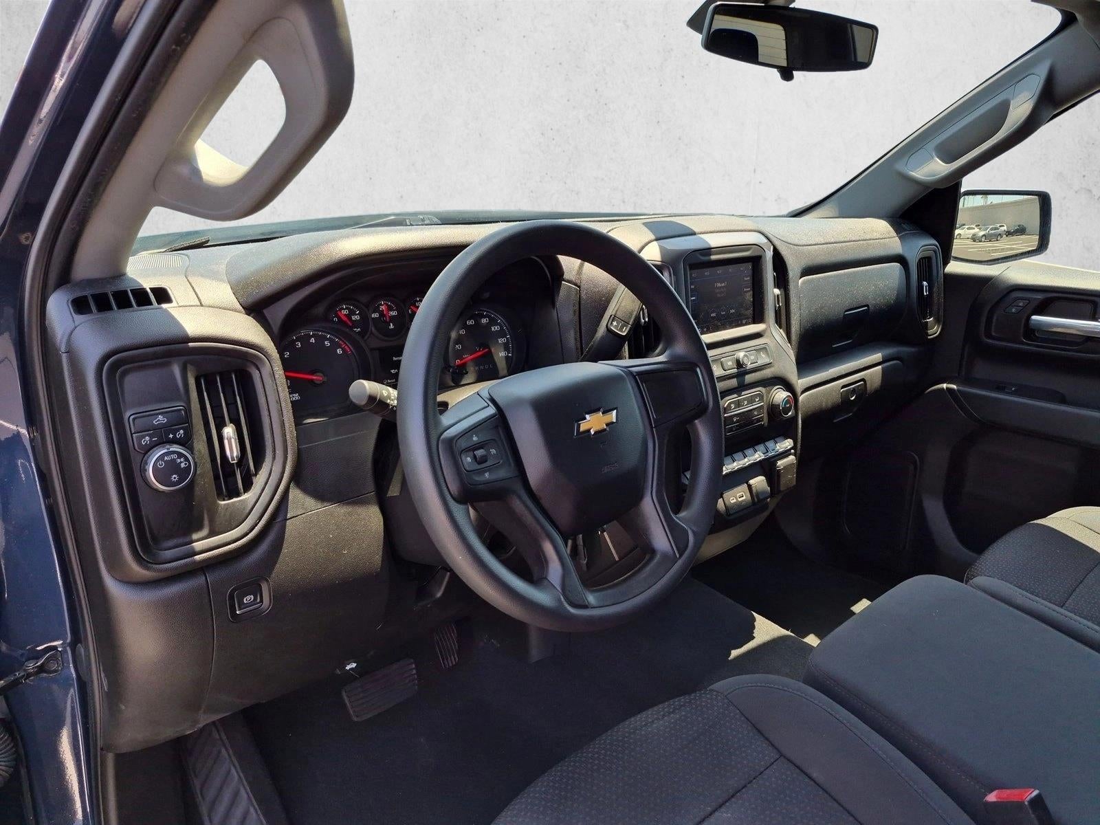 2021 Chevrolet Silverado 1500 Crew Cab Short Box 2-Wheel Drive Custom