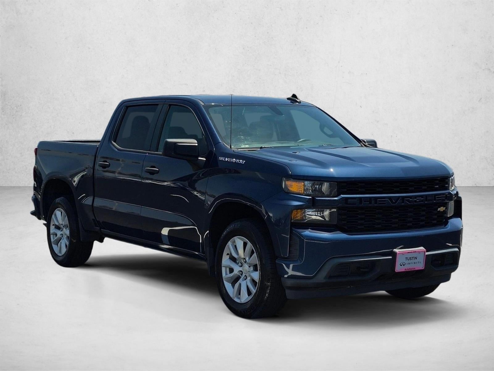 2021 Chevrolet Silverado 1500 Crew Cab Short Box 2-Wheel Drive Custom