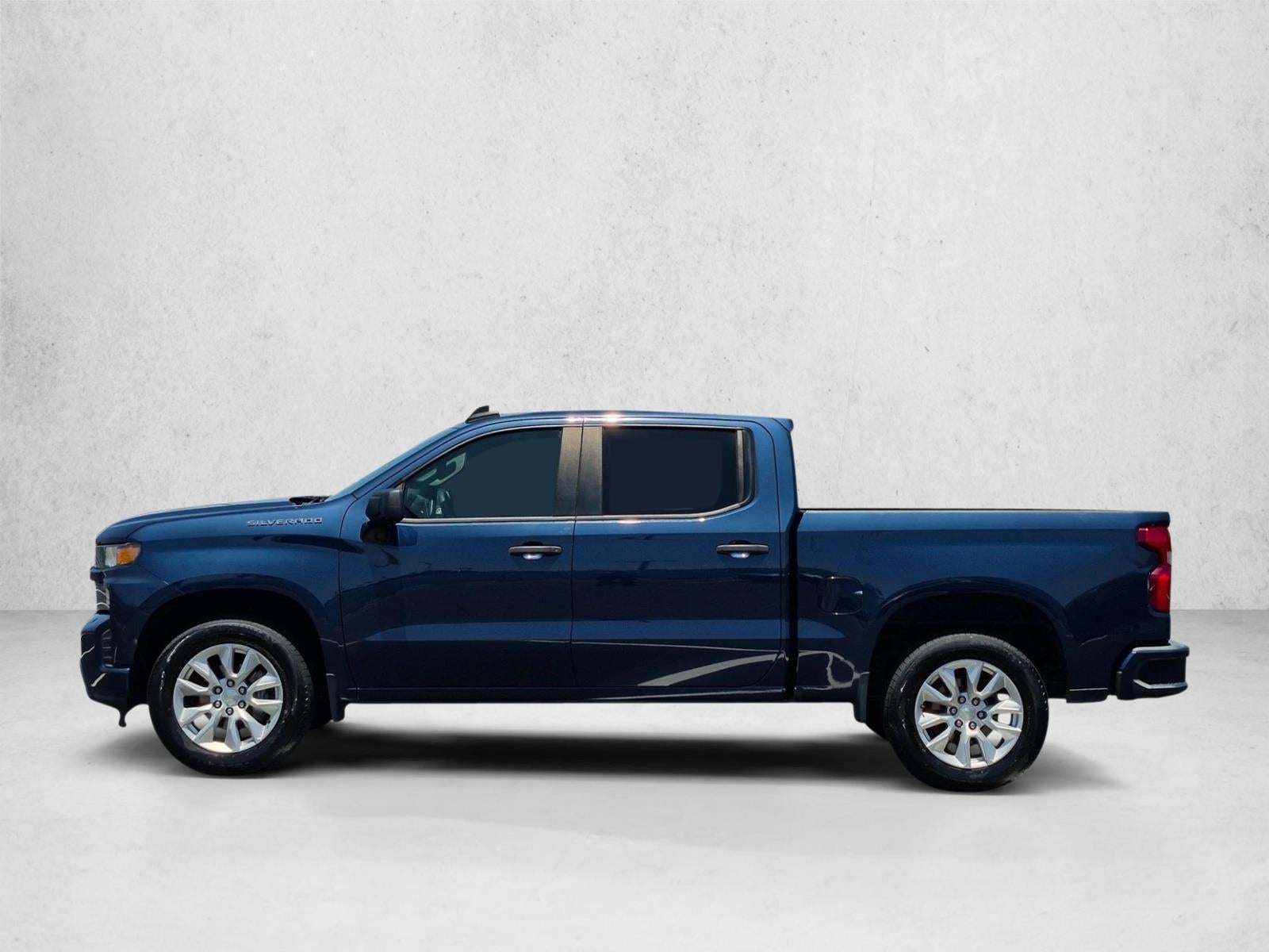 2021 Chevrolet Silverado 1500 Crew Cab Short Box 2-Wheel Drive Custom