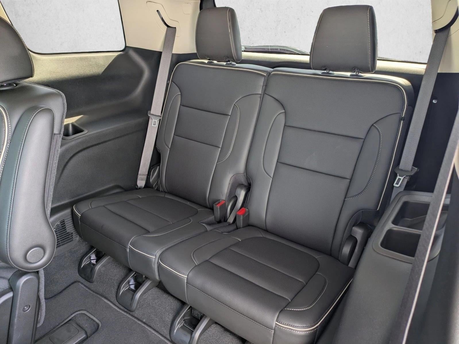 2023 GMC Acadia FWD Denali