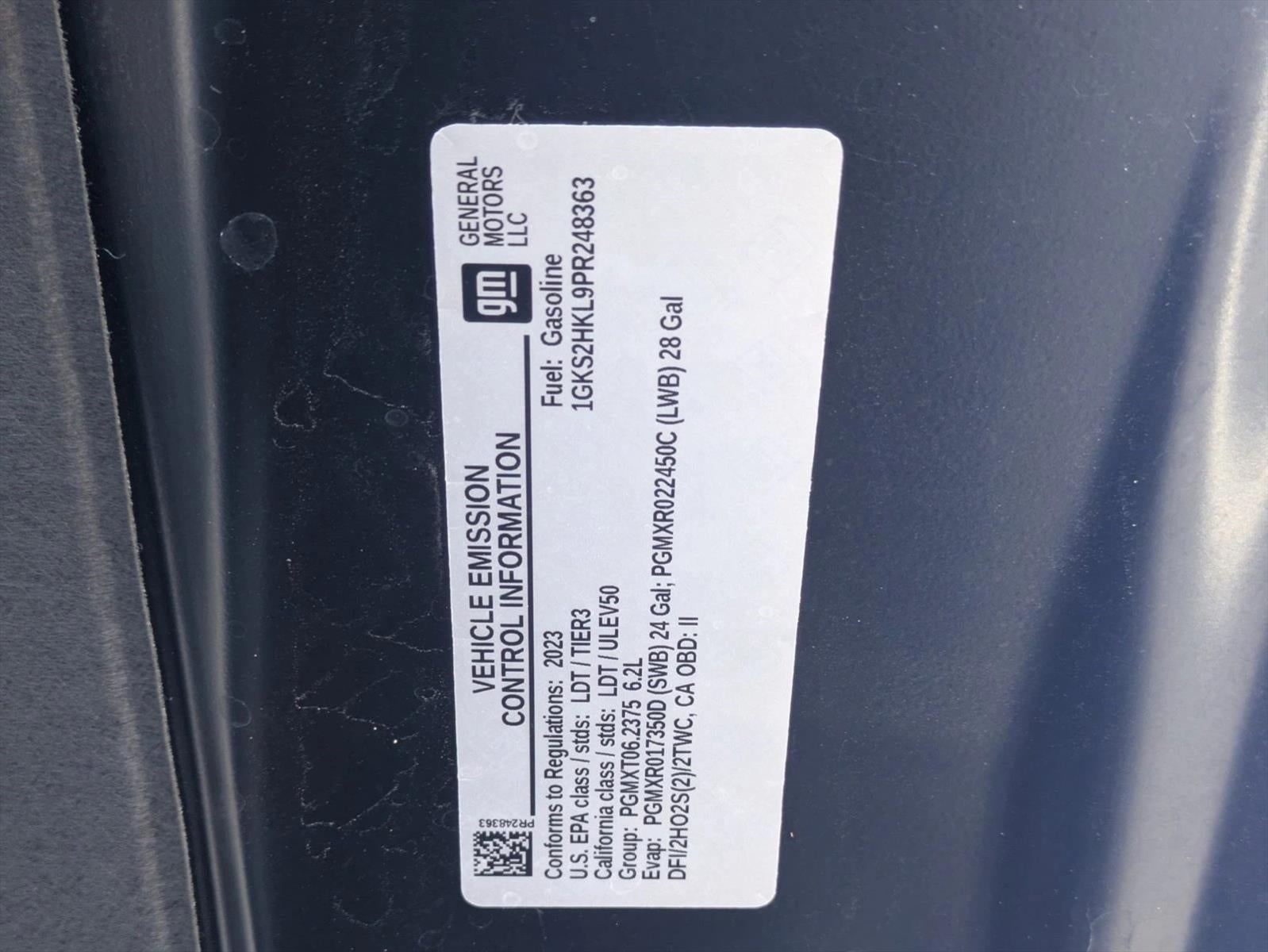 2023 GMC Yukon XL 4WD 4dr AT4