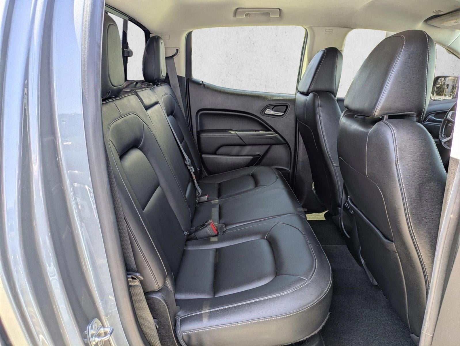 2018 GMC Canyon Crew Cab Short Box 2-Wheel Drive SLT