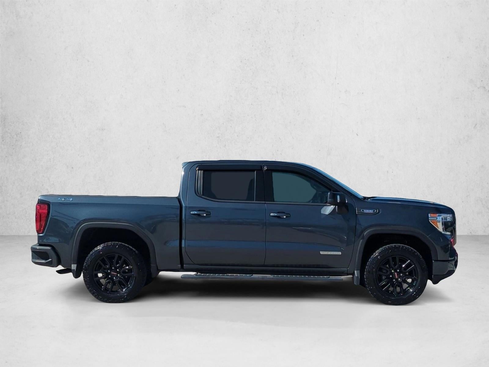 2021 GMC Sierra 1500 Crew Cab Short Box 4-Wheel Drive Elevation 3SB