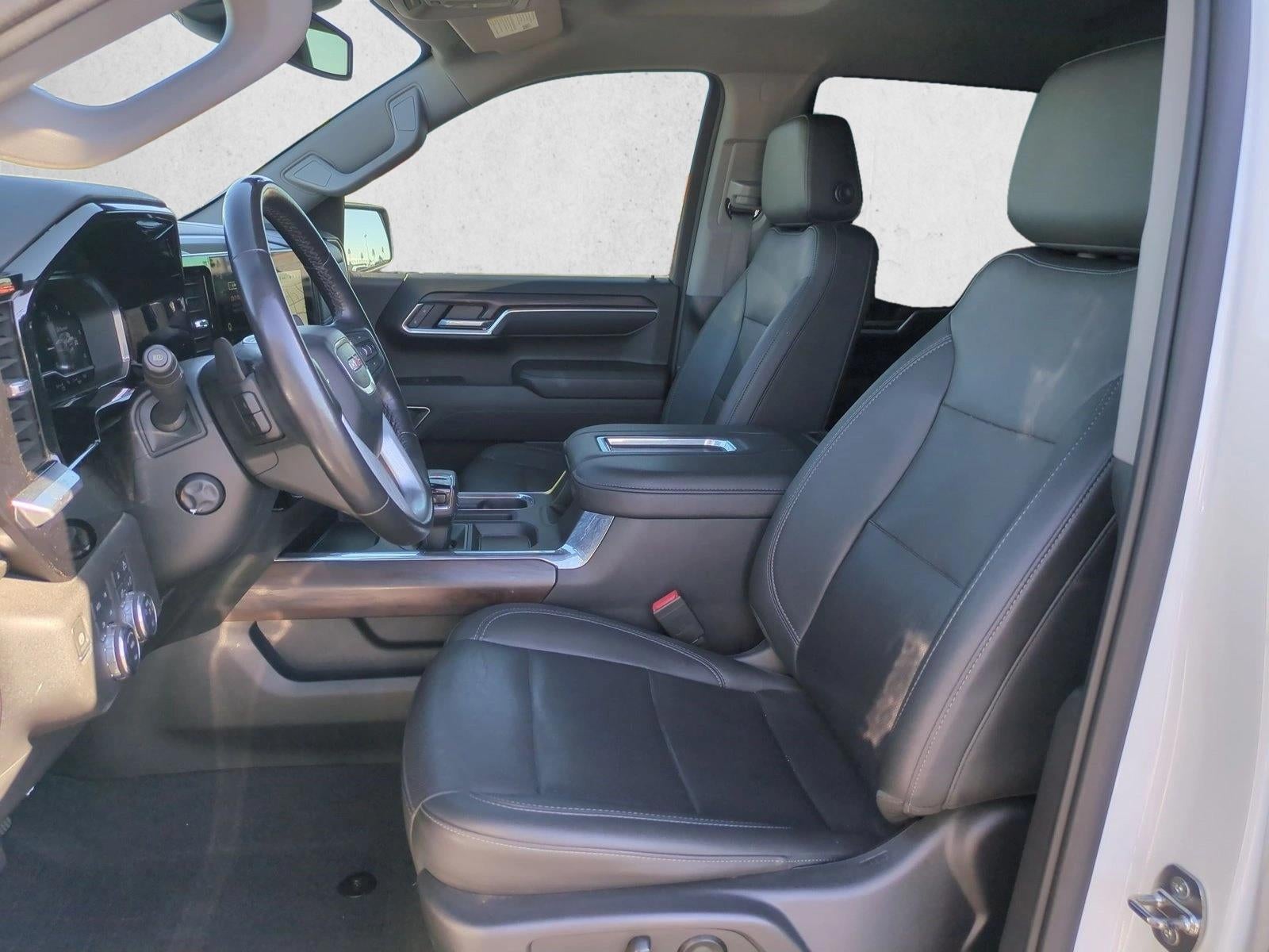 2022 GMC Sierra 1500 Crew Cab Short Box 4-Wheel Drive SLT