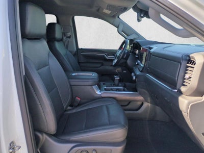 2022 GMC Sierra 1500 Crew Cab Short Box 4-Wheel Drive SLT