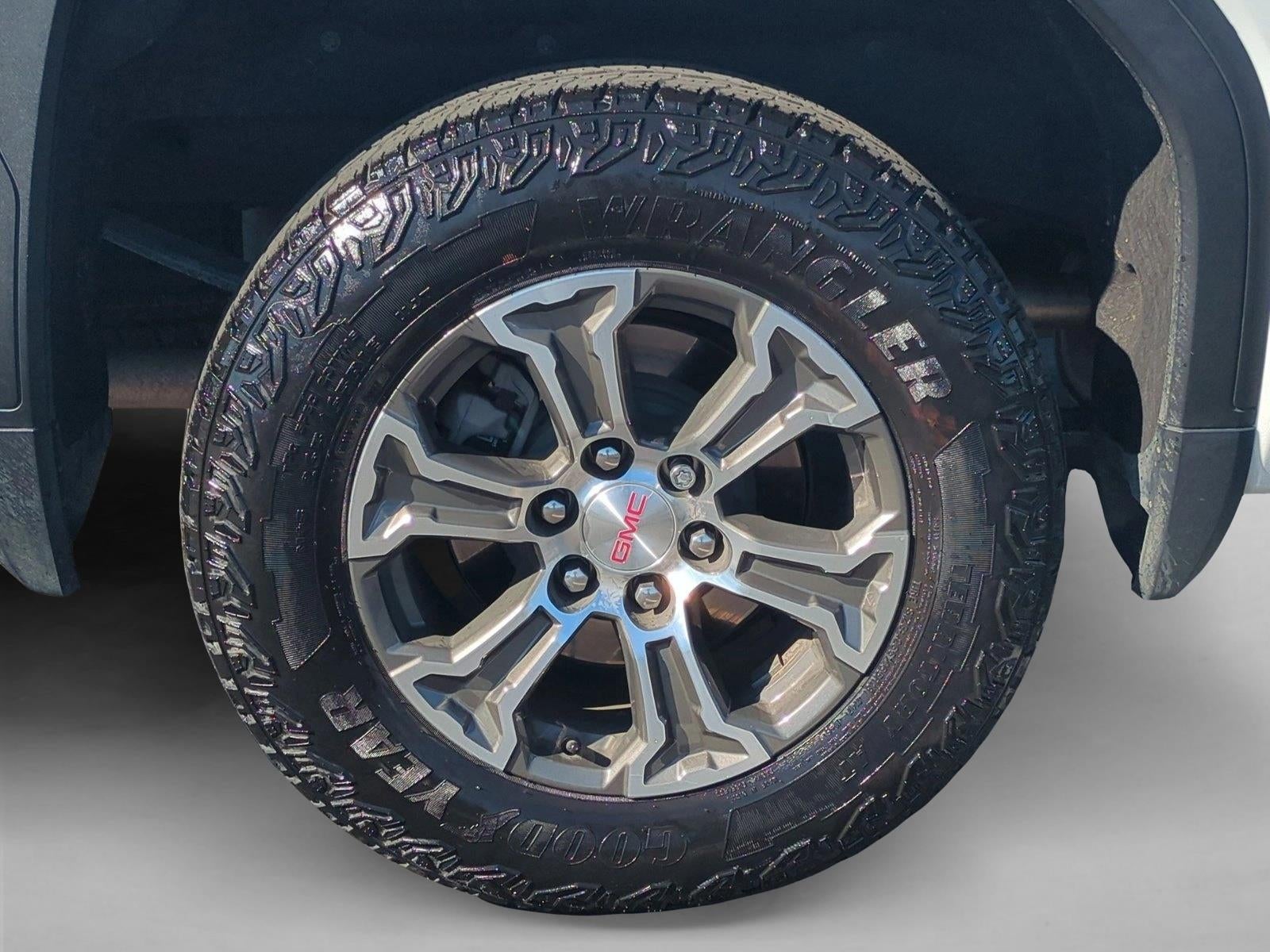 2022 GMC Sierra 1500 Crew Cab Short Box 4-Wheel Drive SLT