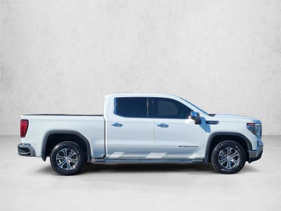 2022 GMC Sierra 1500 Crew Cab Short Box 4-Wheel Drive SLT