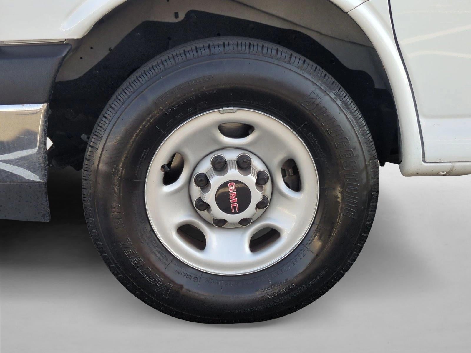 2023 GMC Savana Cargo Van 2500 Regular Wheelbase Rear-Wheel Drive