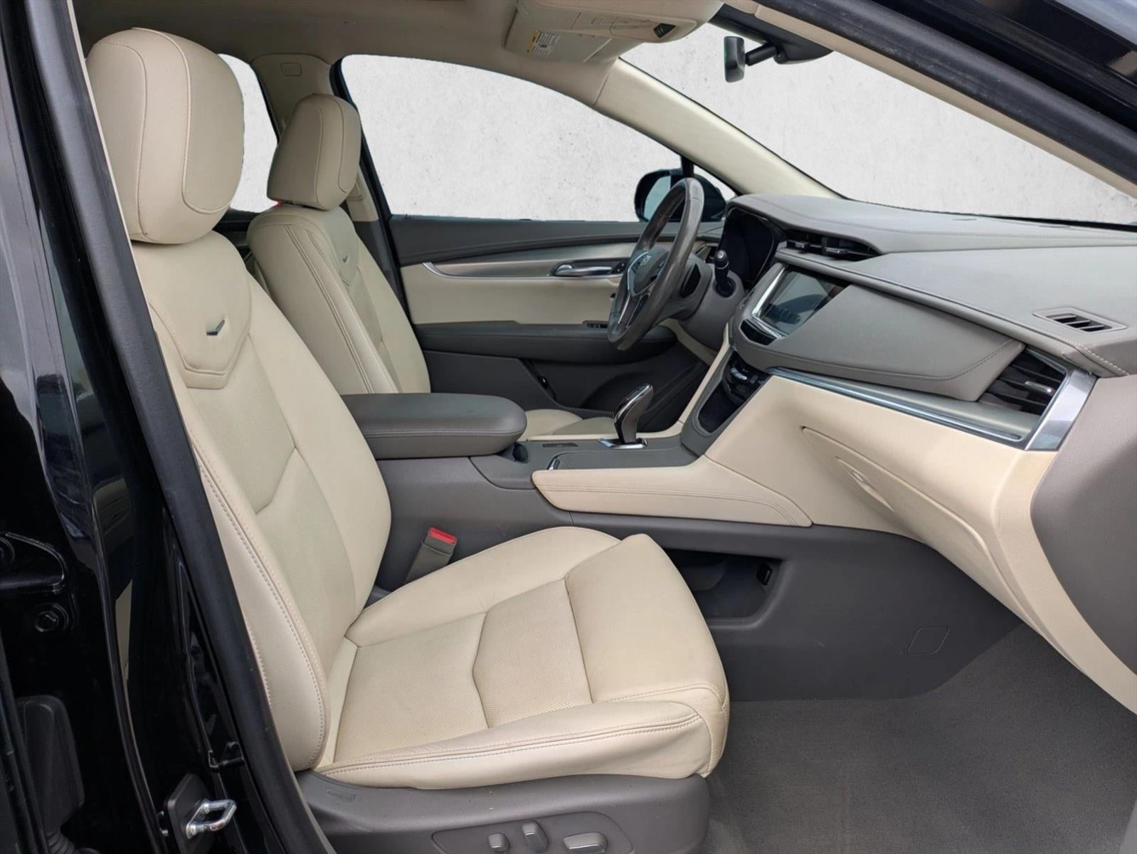 2017 Cadillac XT5 FWD 4dr Luxury