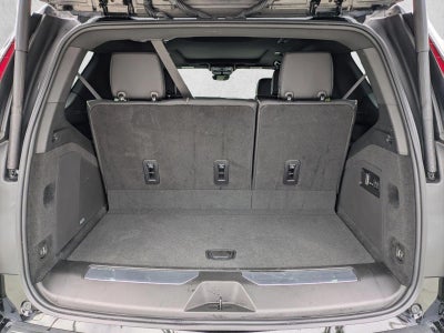 2022 Cadillac Escalade RWD Premium Luxury