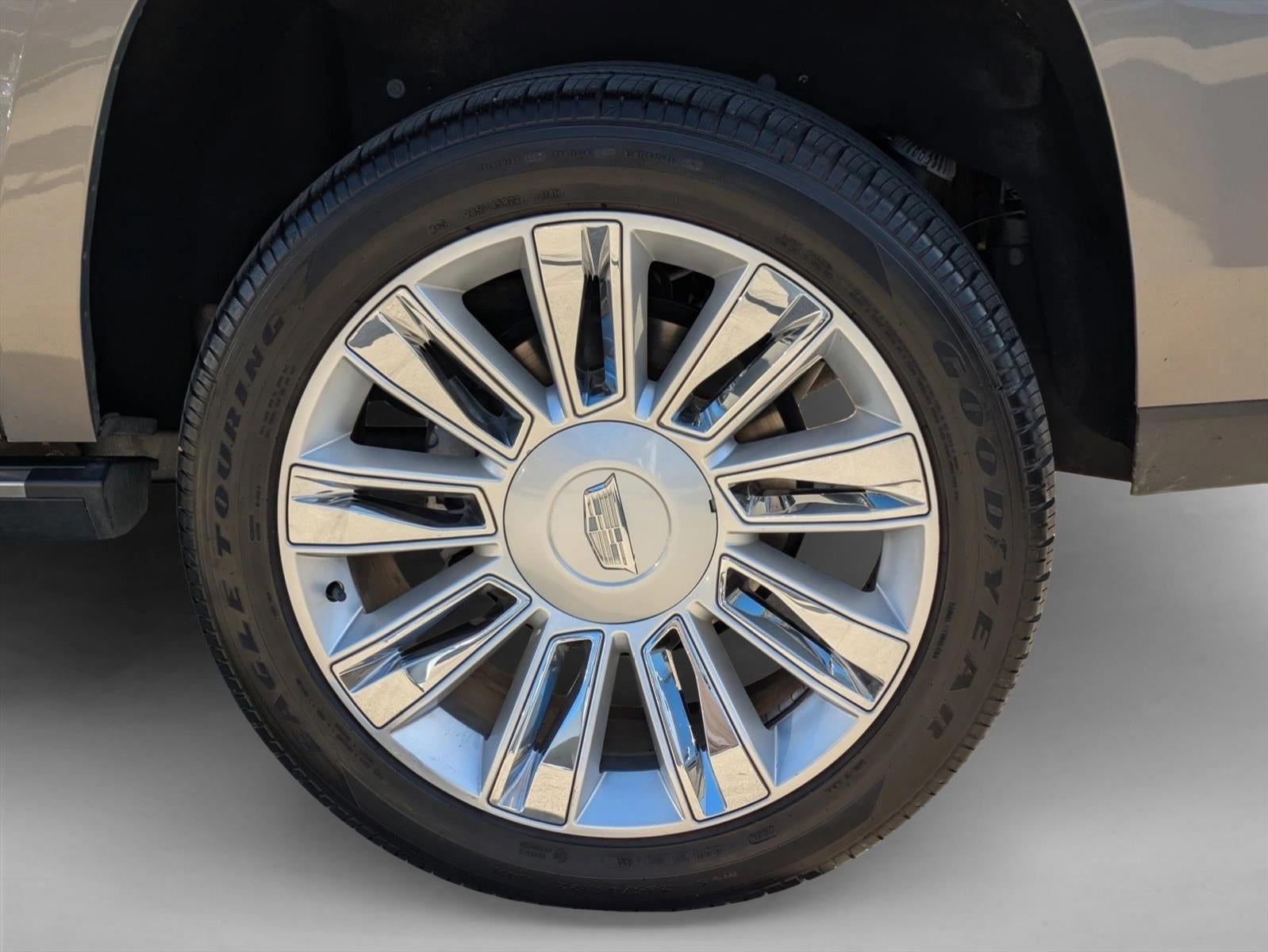 2018 Cadillac Escalade ESV 4WD Platinum