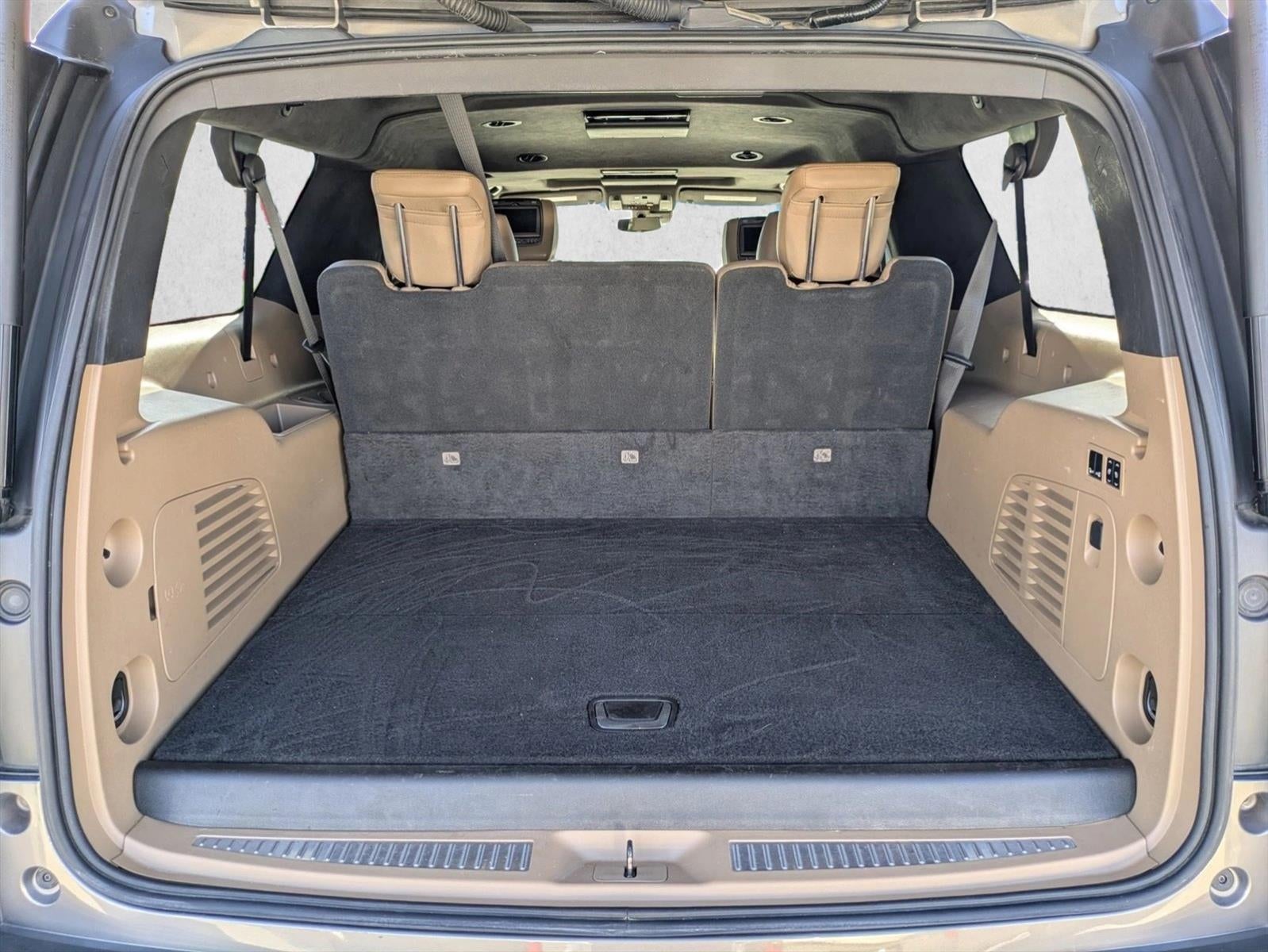 2018 Cadillac Escalade ESV 4WD Platinum