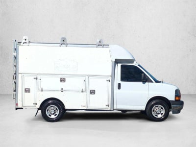 2021 Chevrolet Express Commercial Cutaway 3500 Van 139"