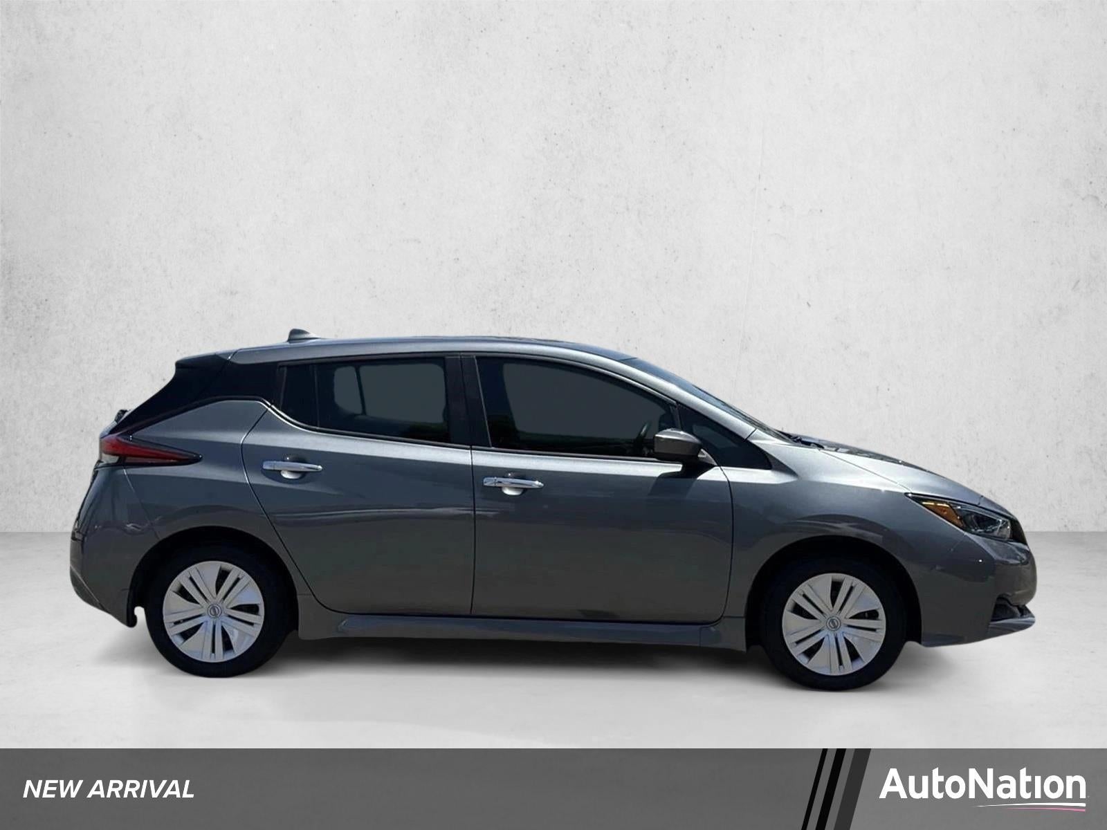2023 Nissan LEAF S Hatchback