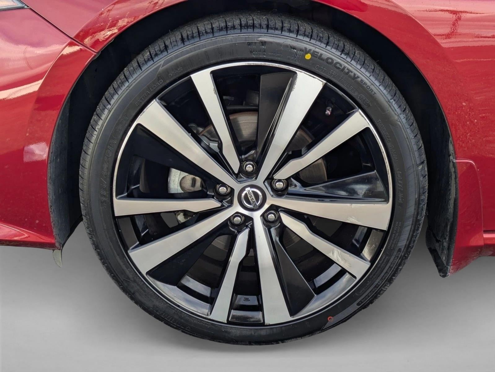 2022 Nissan Altima 2.5 SR Sedan