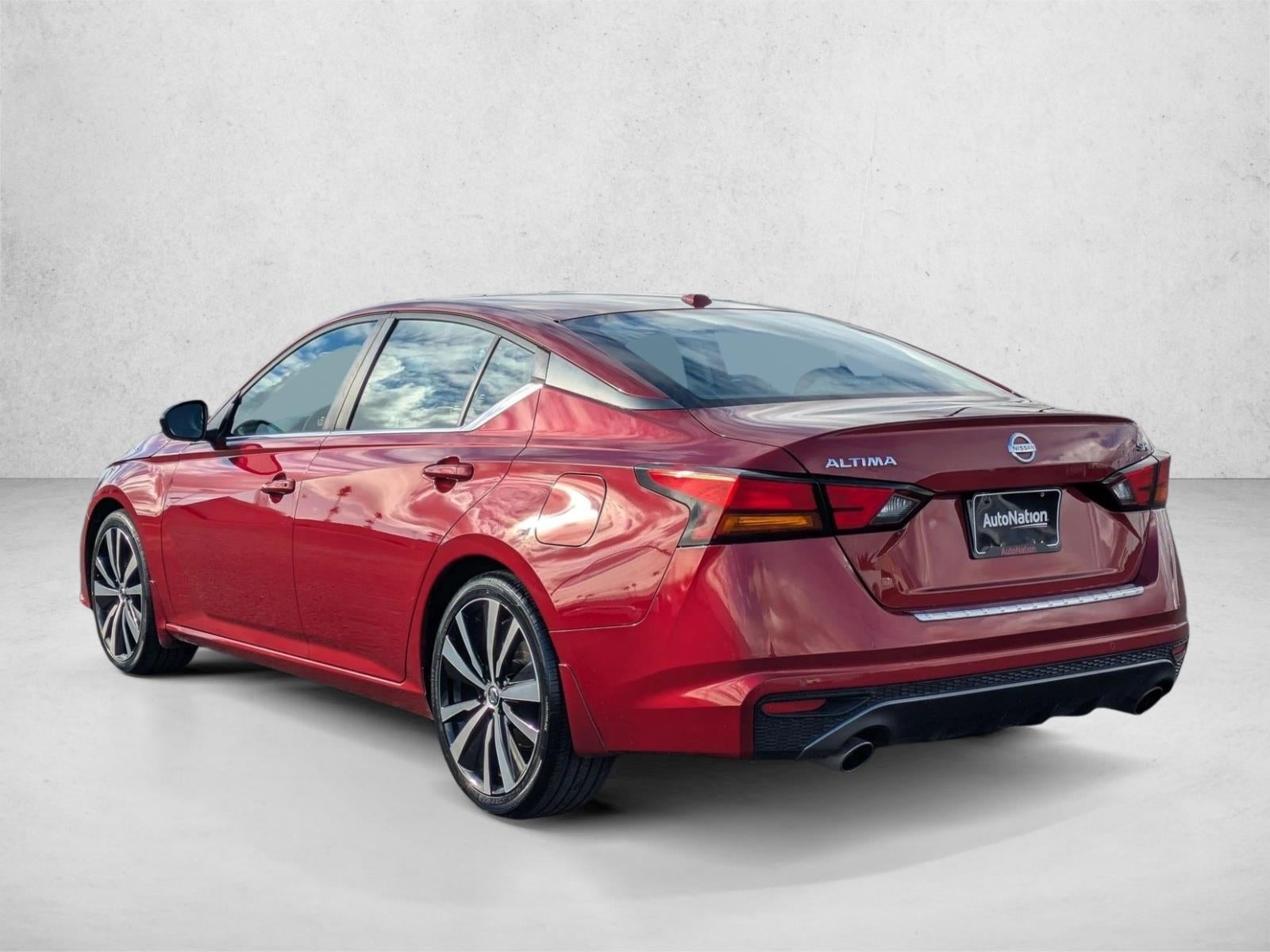 2022 Nissan Altima 2.5 SR Sedan