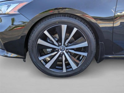 2020 Nissan Altima 2.5 SR Sedan