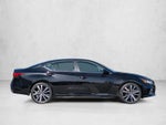 2020 Nissan Altima 2.5 SR Sedan