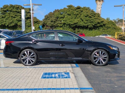 2020 Nissan Altima 2.5 SR Sedan