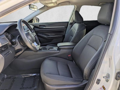 2022 Nissan Altima 2.5 SV Sedan