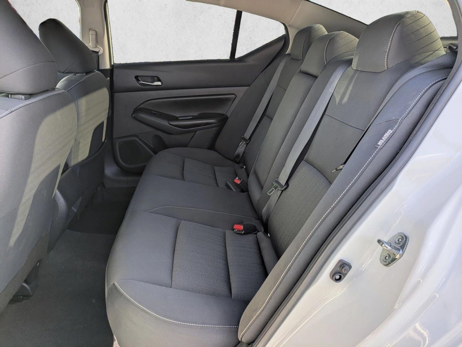 2022 Nissan Altima 2.5 SV Sedan