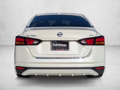 2022 Nissan Altima 2.5 SV Sedan