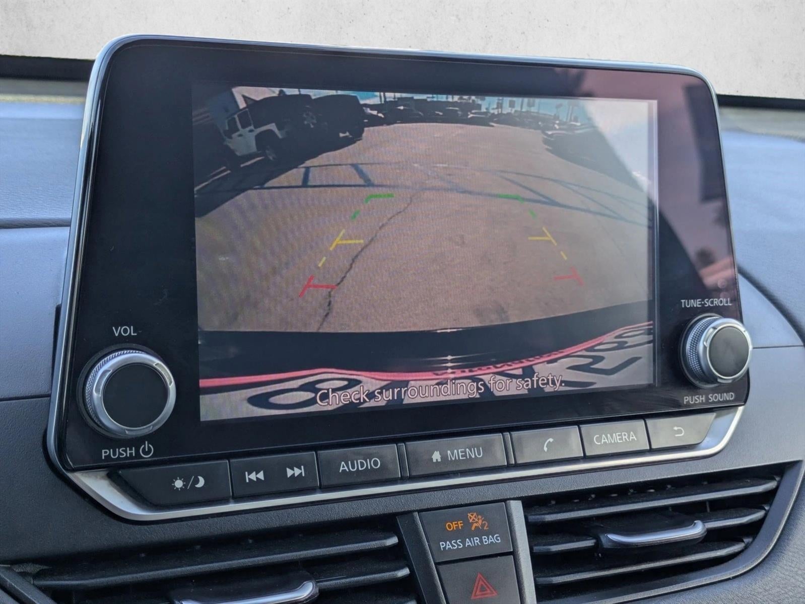 2021 Nissan Altima 2.5 SV Sedan