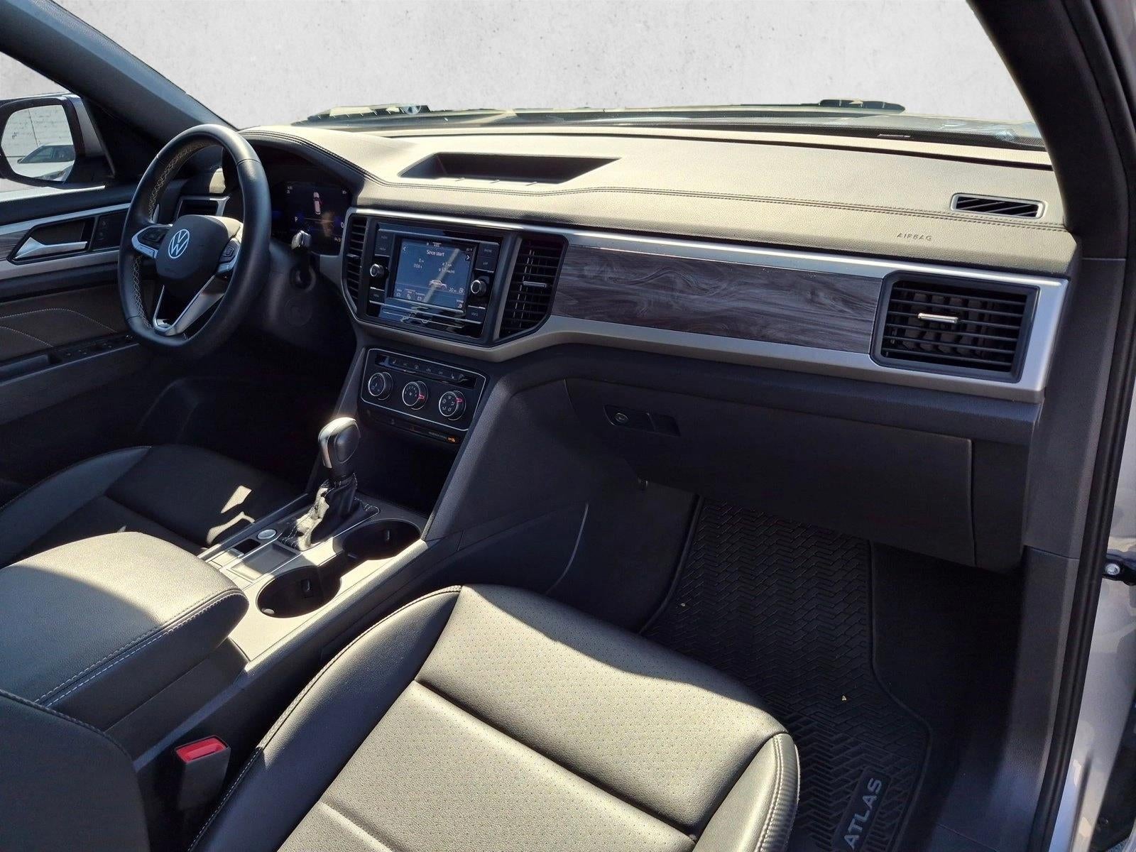 2023 Volkswagen Atlas Cross Sport 2.0T SE FWD