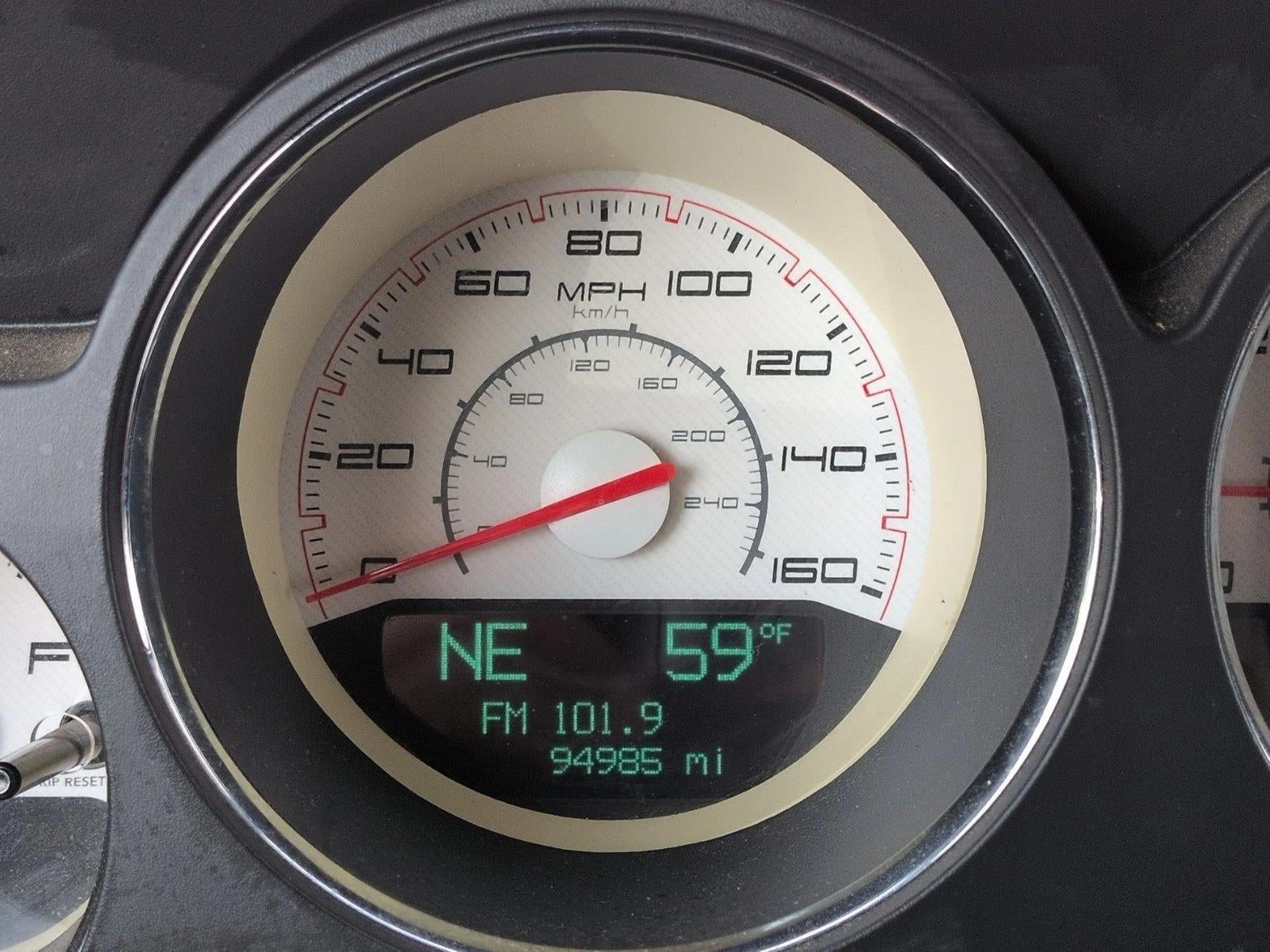 2011 Dodge Challenger 2dr Cpe R/T Classic