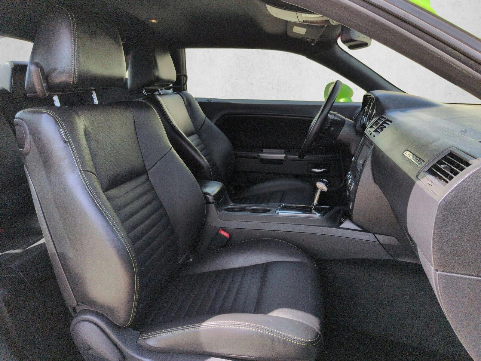 2011 Dodge Challenger 2dr Cpe R/T Classic