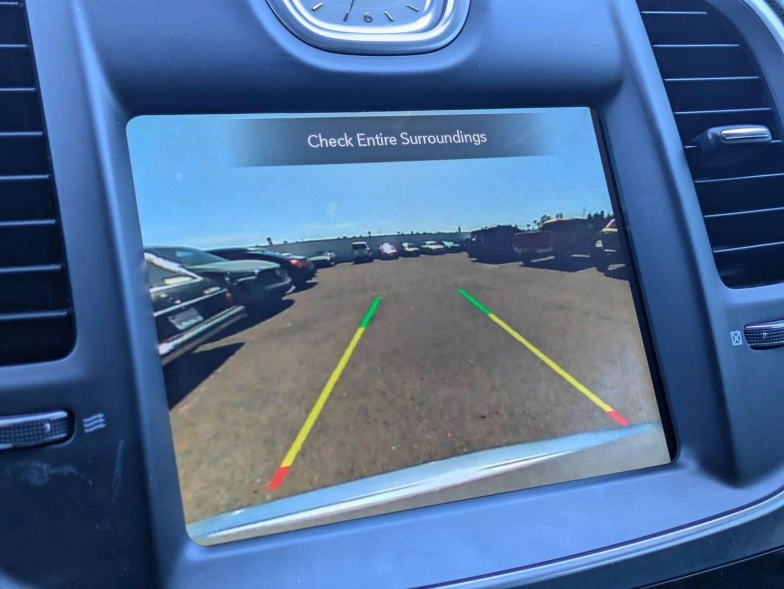 2020 Chrysler 300 Touring RWD