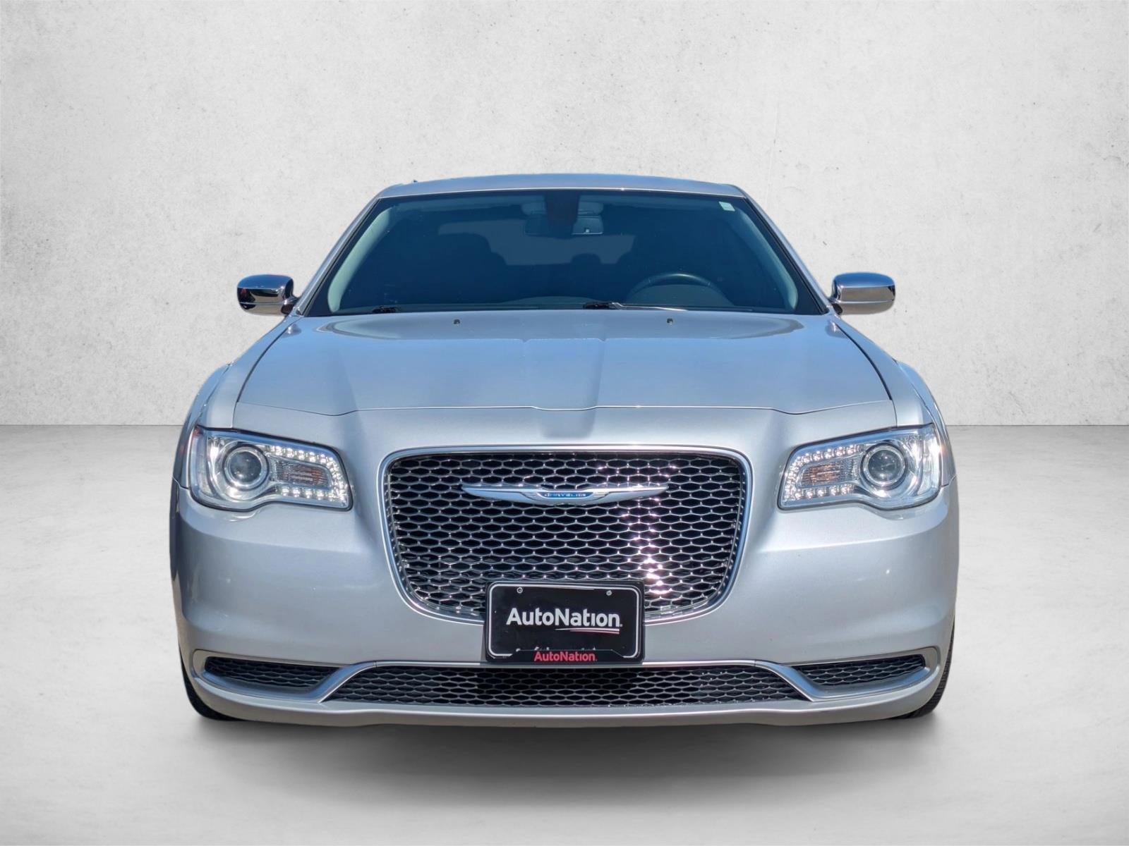 2020 Chrysler 300 Touring RWD