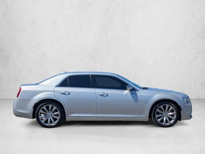 2020 Chrysler 300 Touring RWD