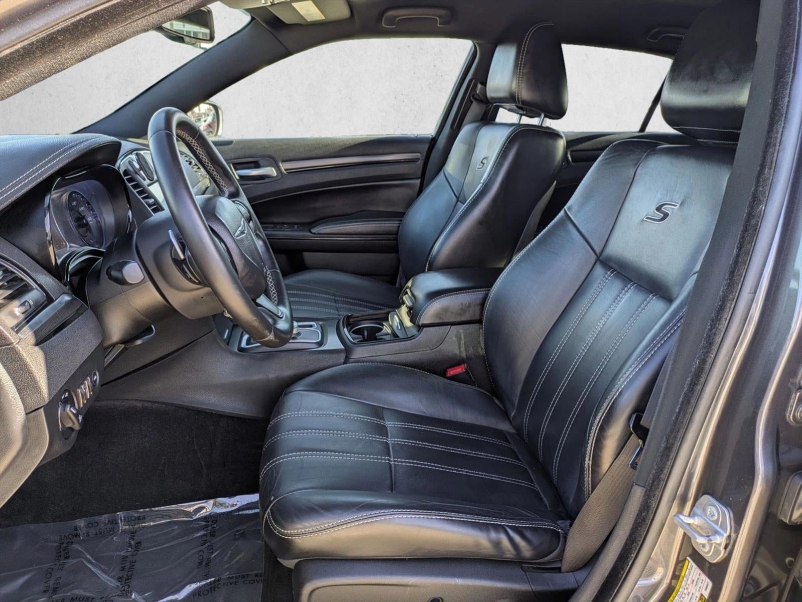 2015 Chrysler 300 4dr Sdn 300S RWD