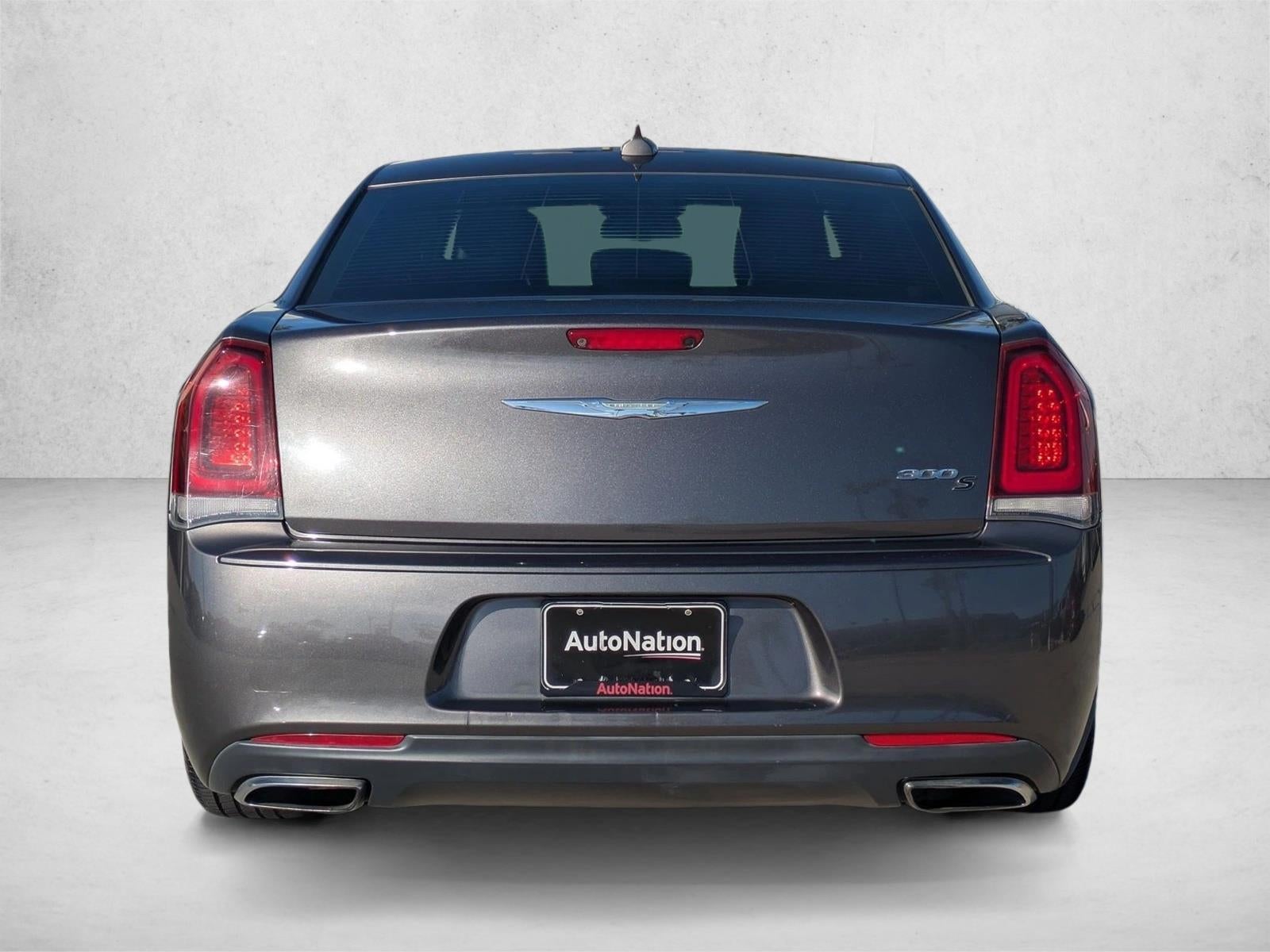 2015 Chrysler 300 4dr Sdn 300S RWD
