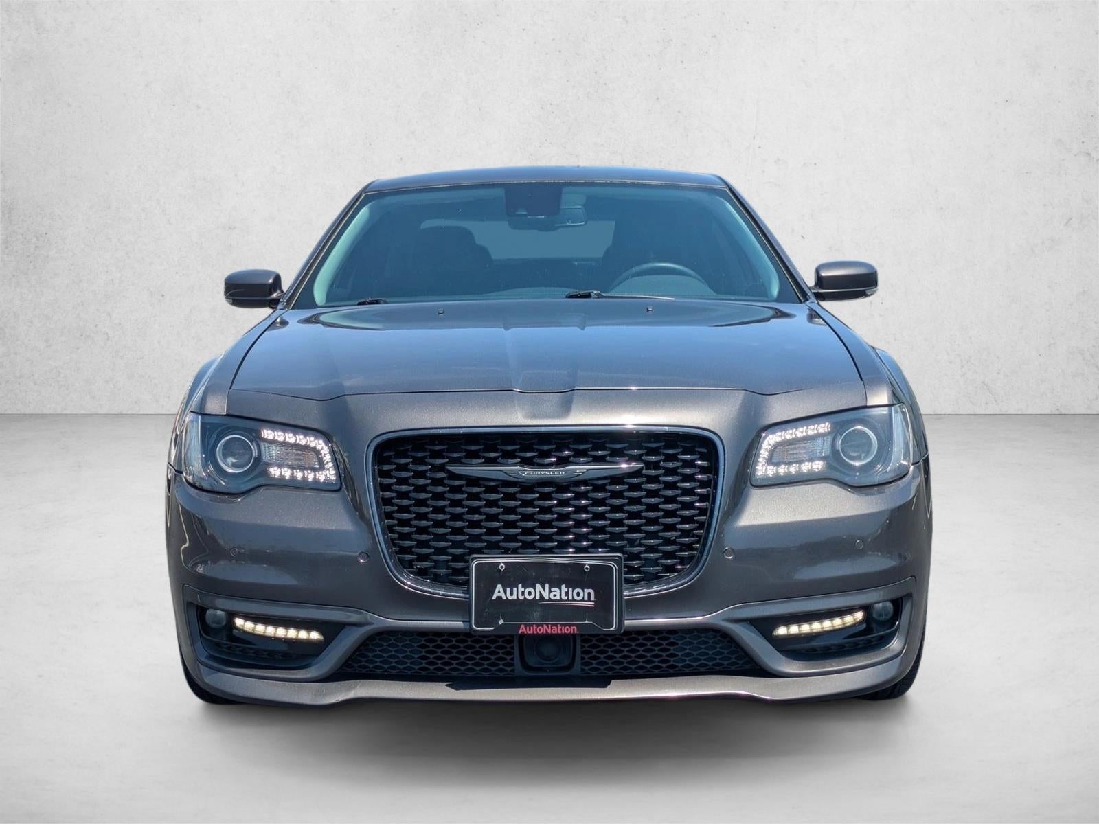 2022 Chrysler 300 Touring L RWD