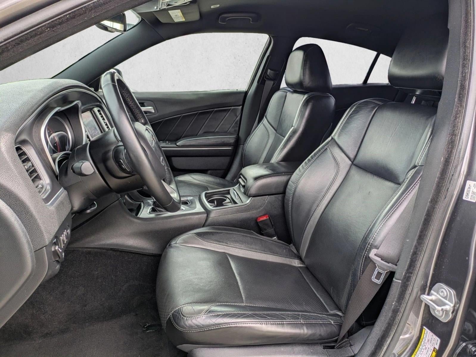 2017 Dodge Charger SXT RWD