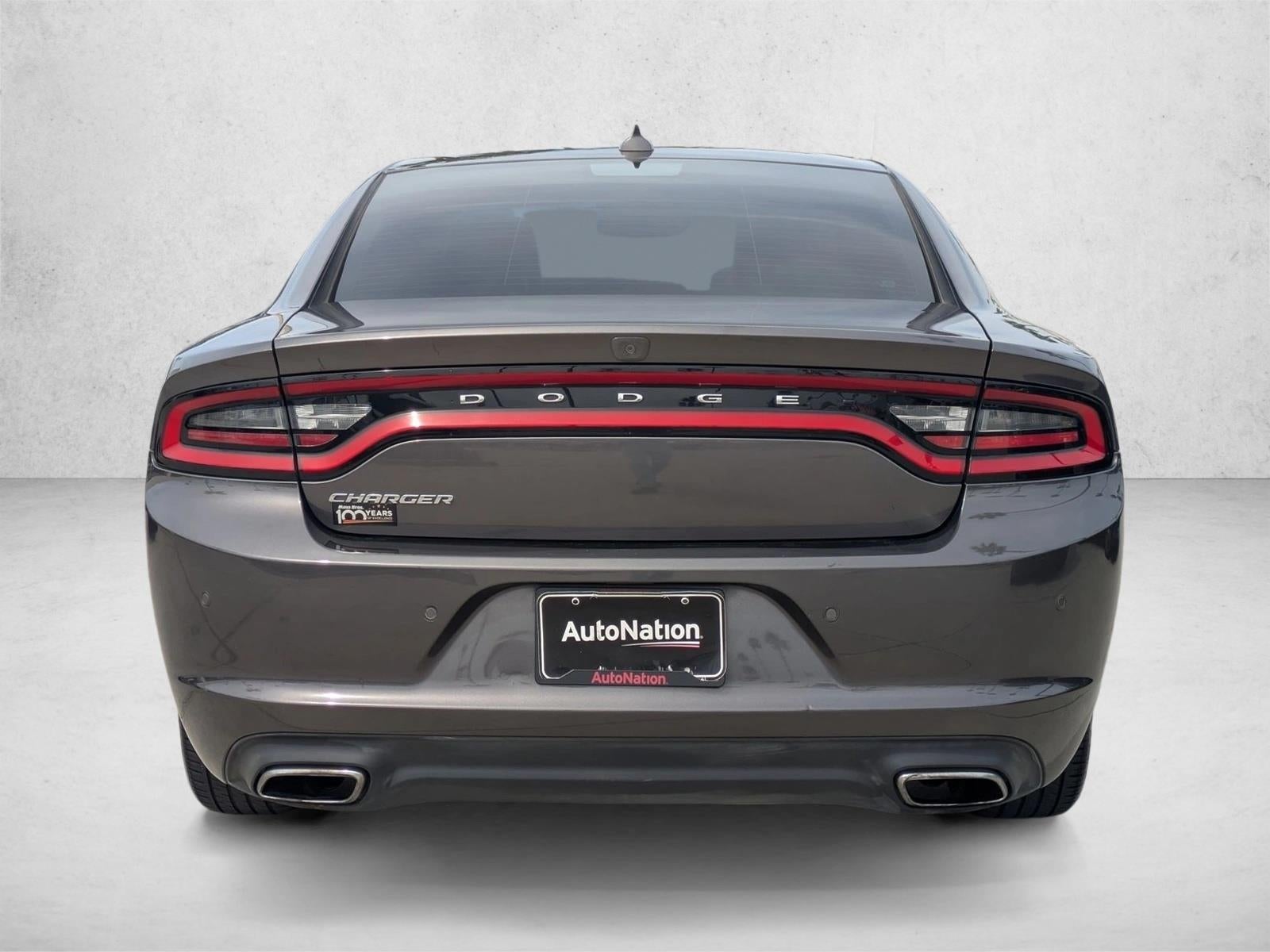 2017 Dodge Charger SXT RWD