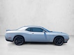 2019 Dodge Challenger SXT RWD