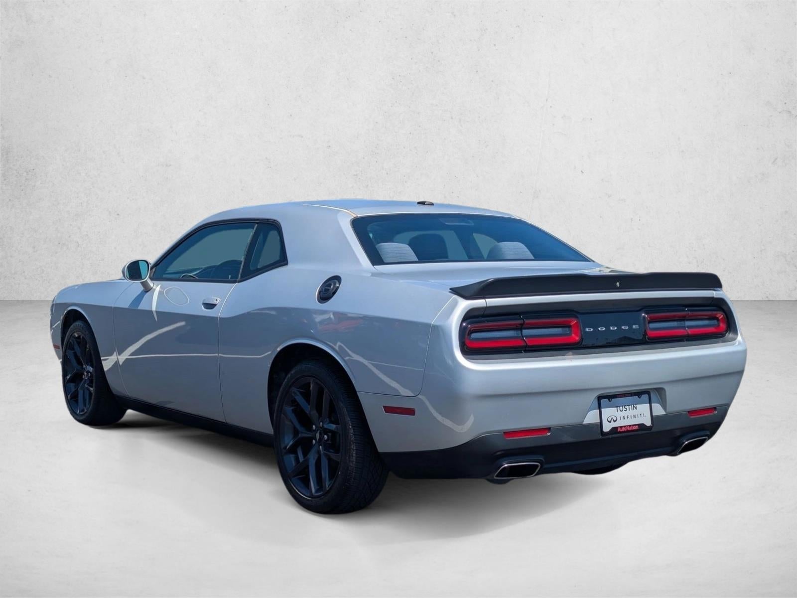 2019 Dodge Challenger SXT RWD