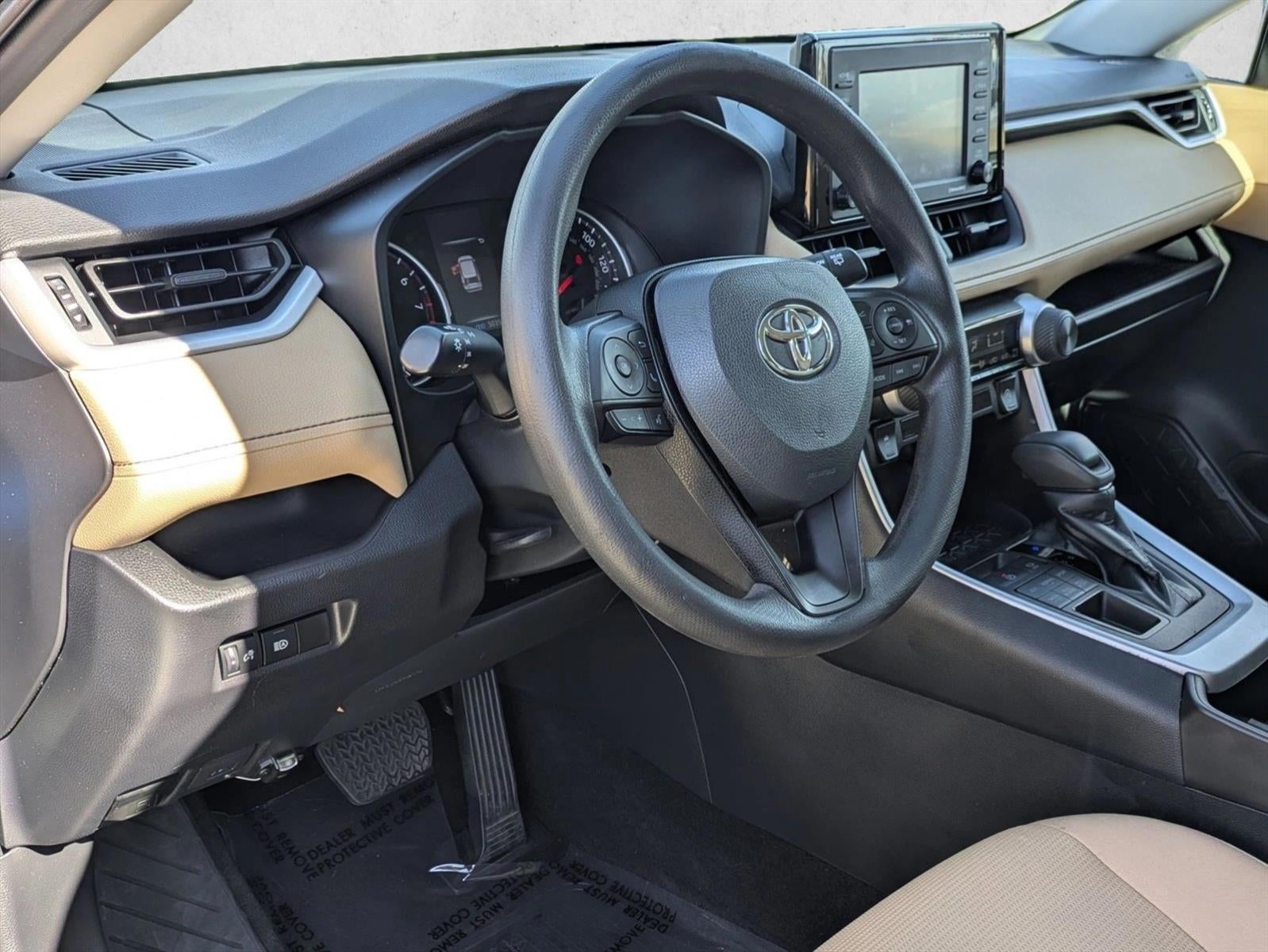 2022 Toyota RAV4 LE AWD (Natl)
