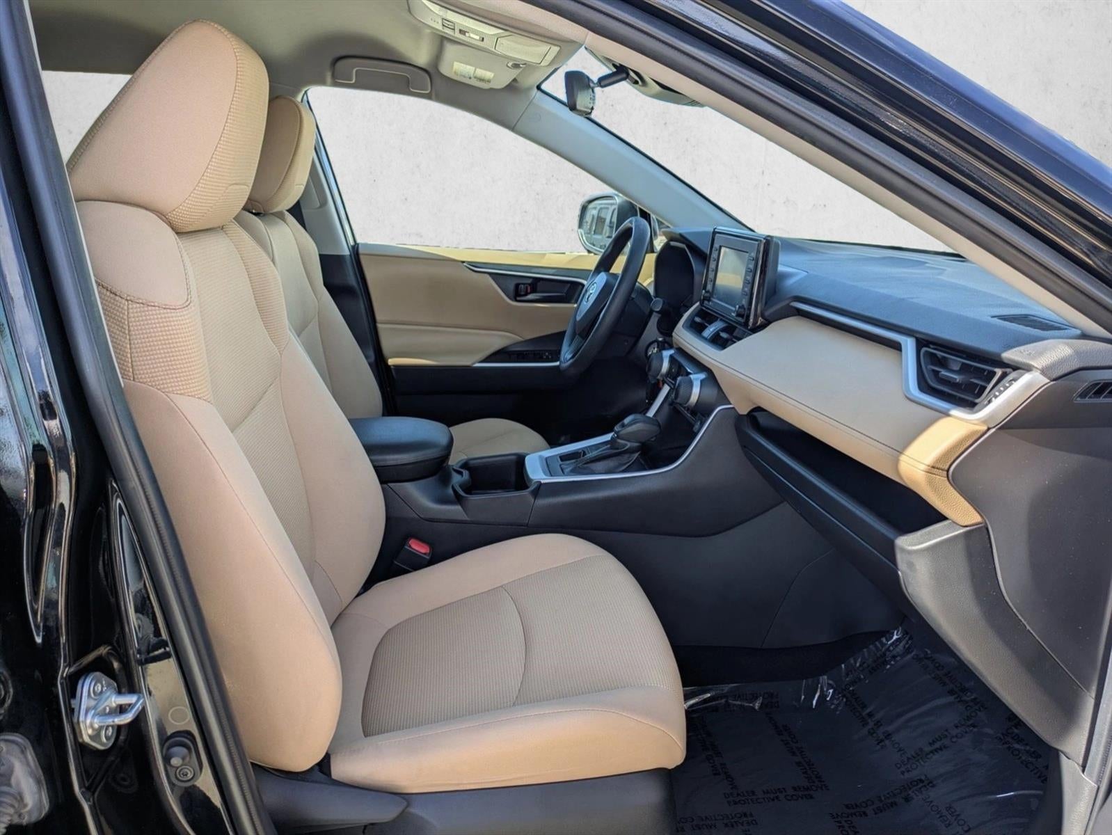 2022 Toyota RAV4 LE AWD (Natl)