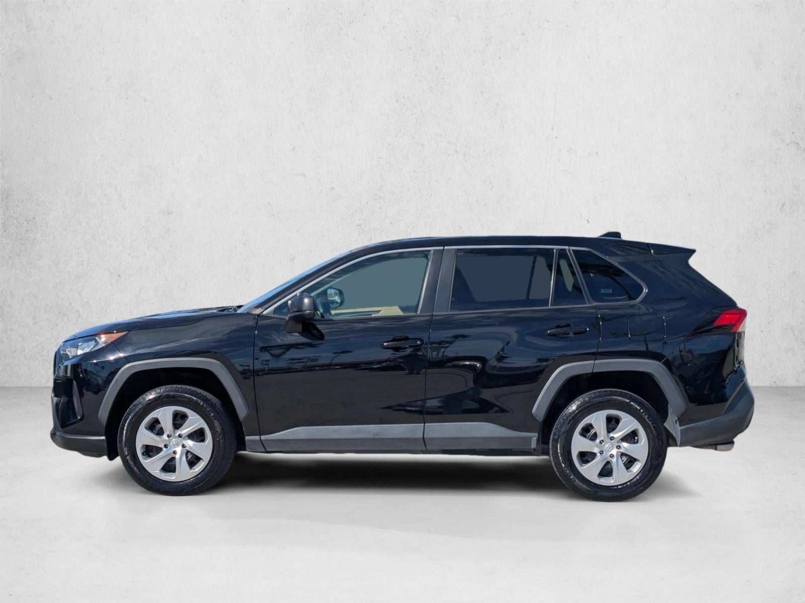 2022 Toyota RAV4 LE AWD (Natl)