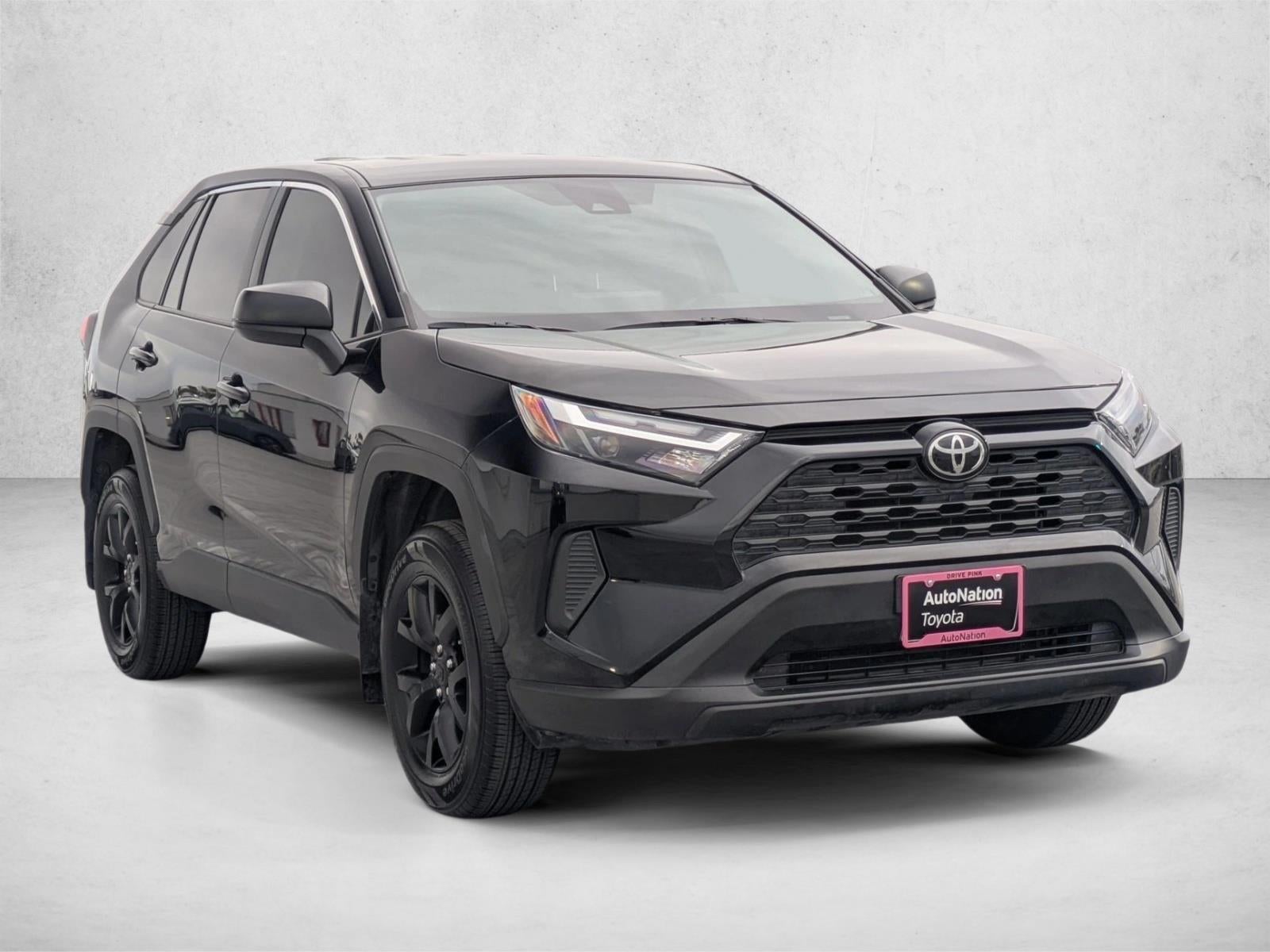 2023 Toyota RAV4 LE FWD (GS)