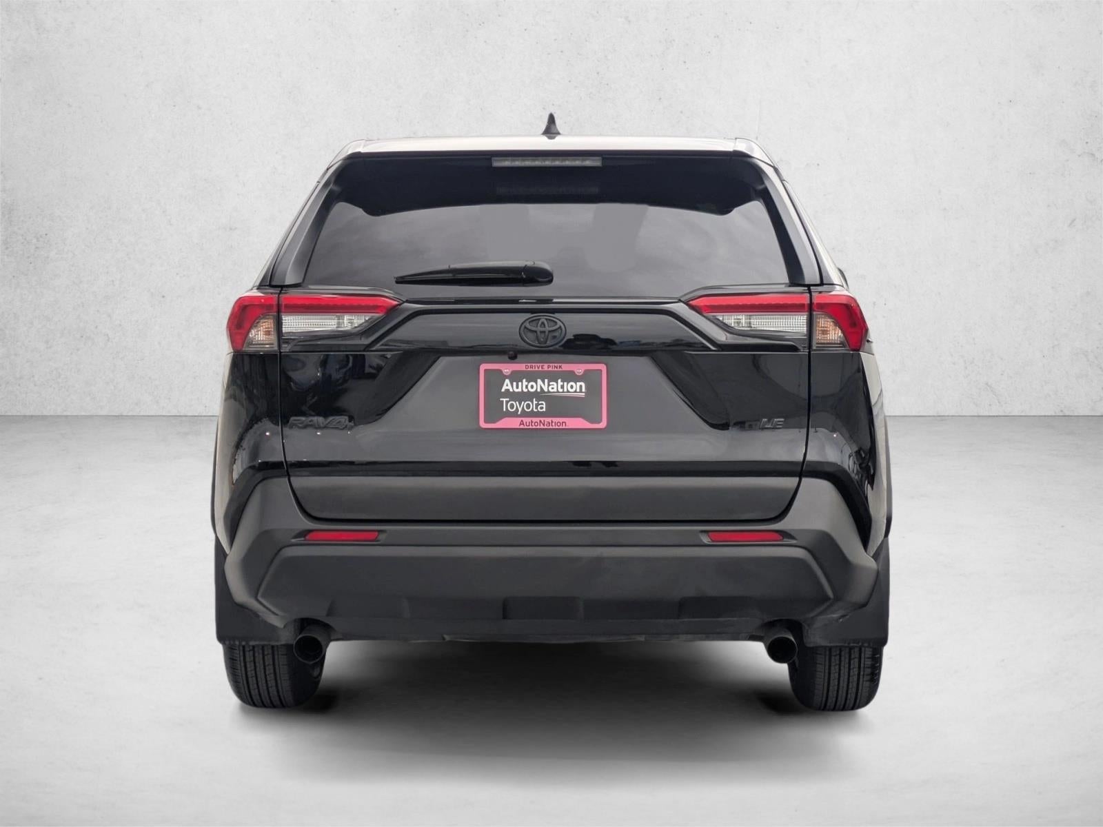 2023 Toyota RAV4 LE FWD (GS)