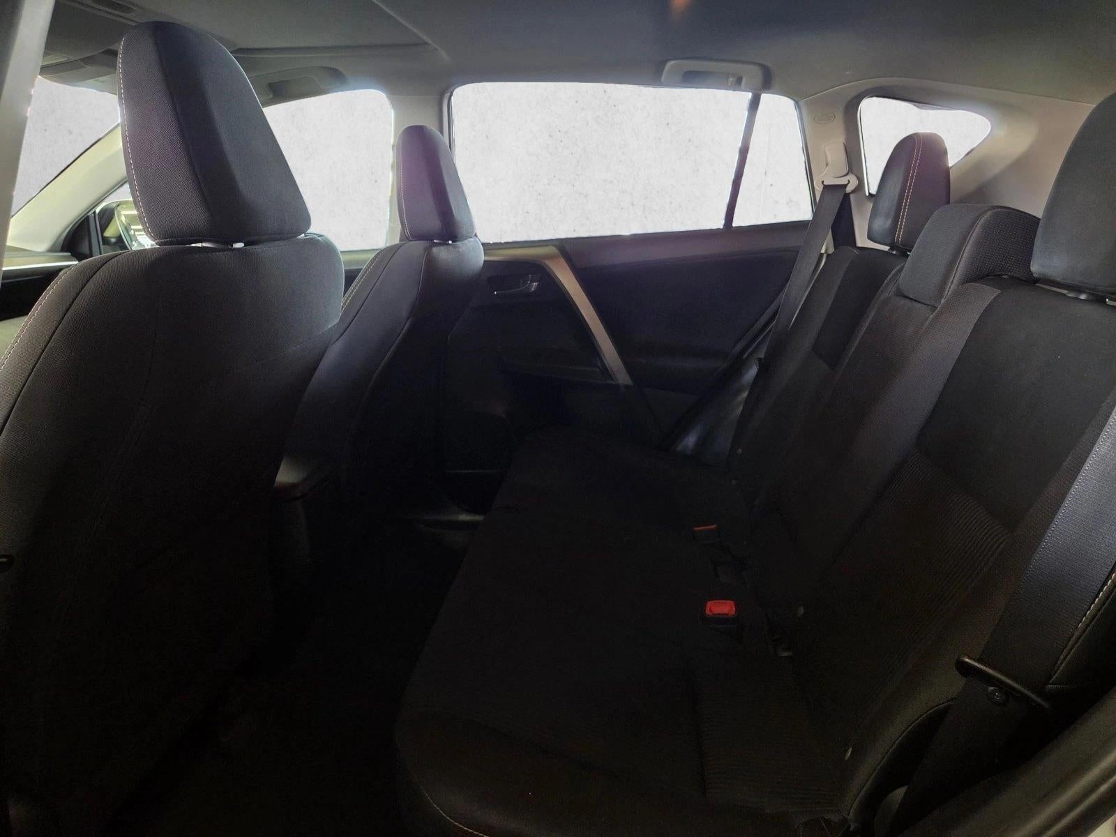 2015 Toyota RAV4 AWD 4dr XLE (Natl)