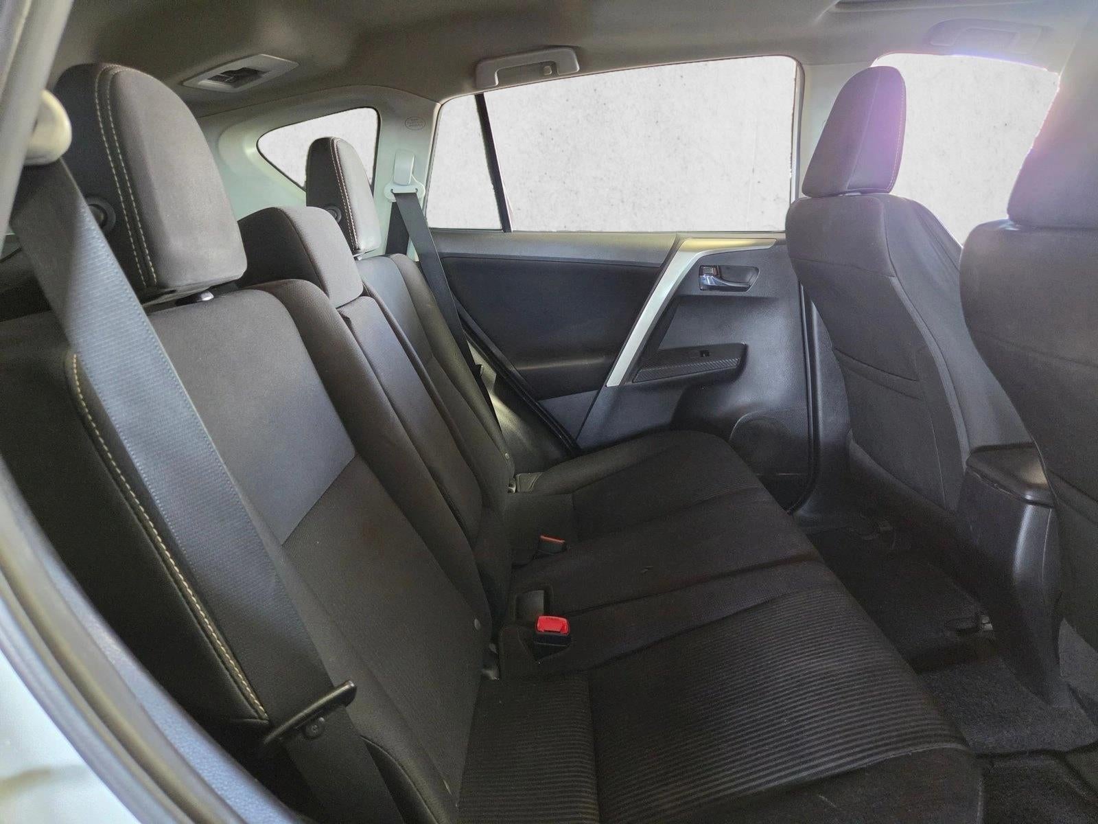 2015 Toyota RAV4 AWD 4dr XLE (Natl)