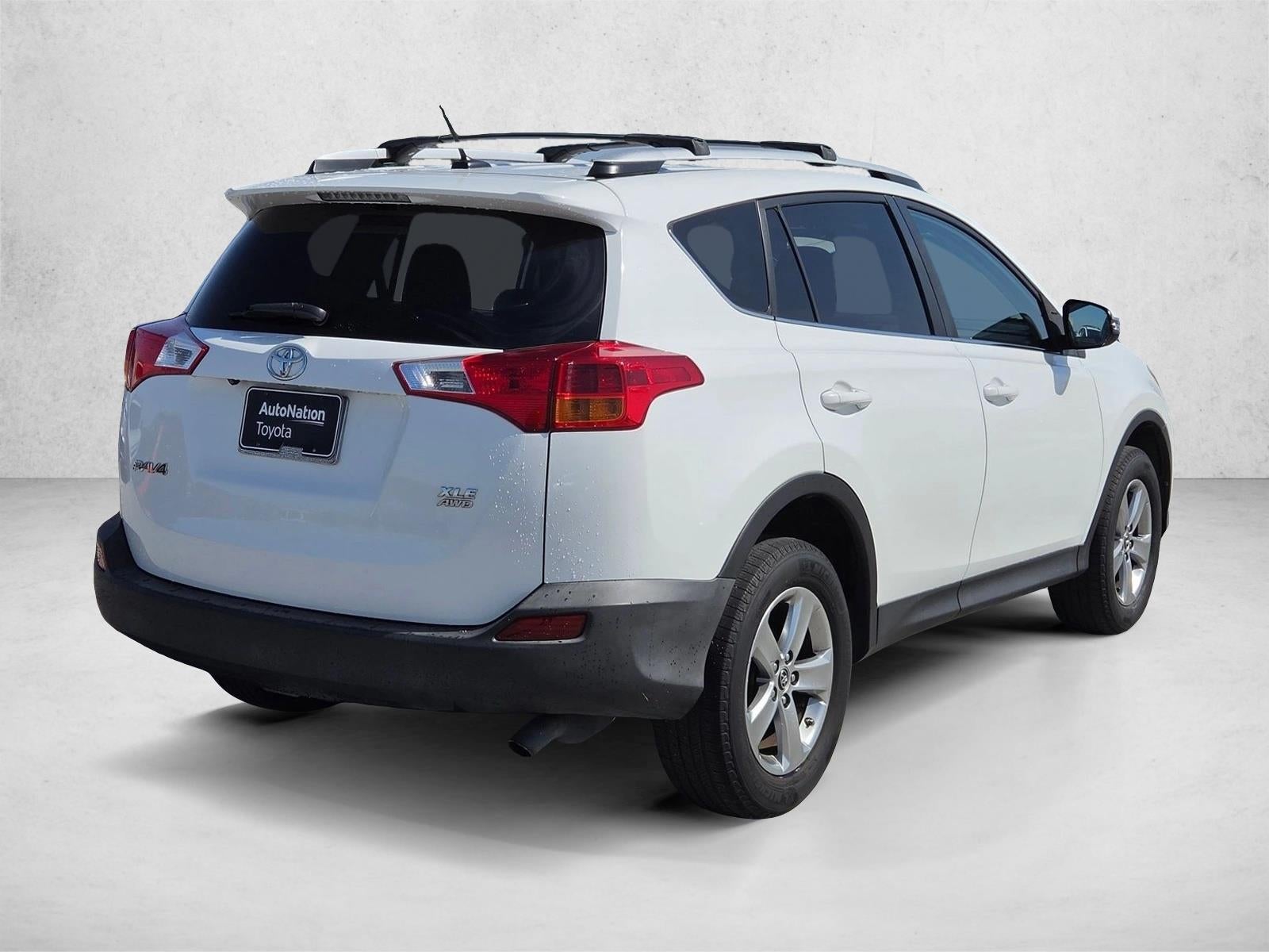 2015 Toyota RAV4 AWD 4dr XLE (Natl)