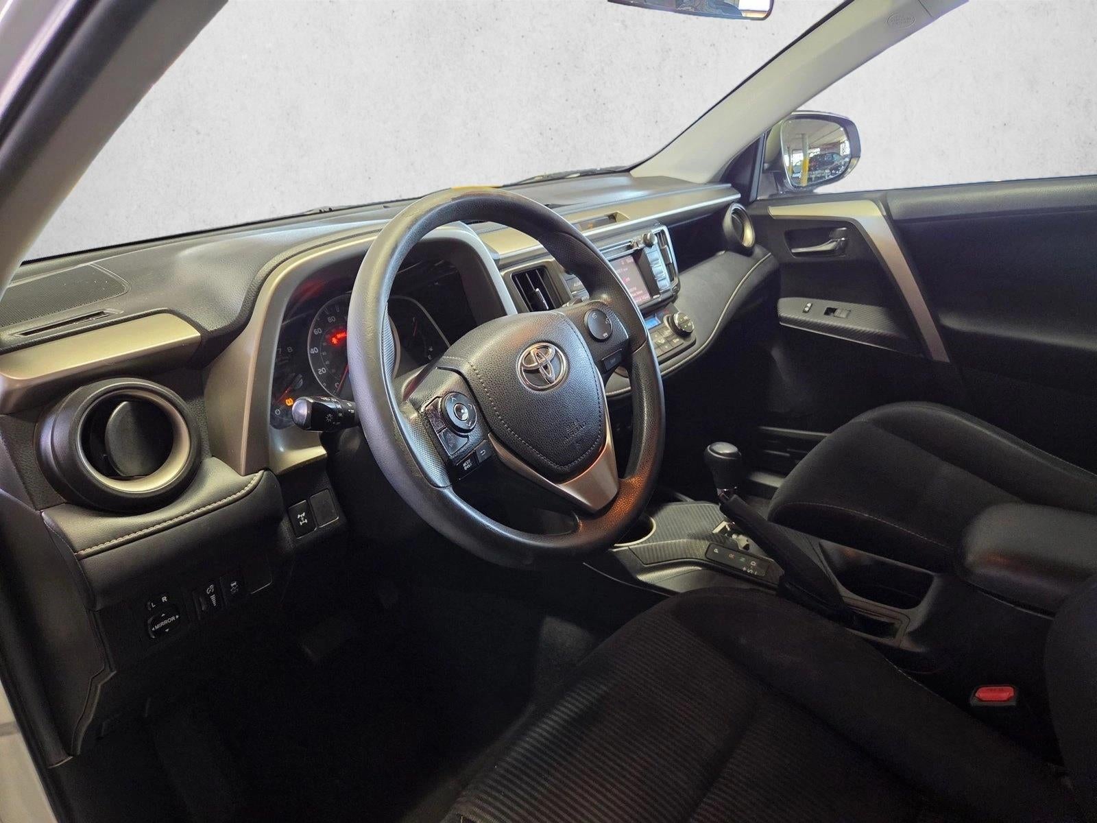 2015 Toyota RAV4 AWD 4dr XLE (Natl)